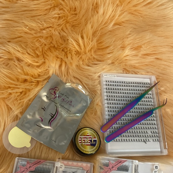 Lash Extension 20 Piece Bundle STEAL! FIRM PRICE!! - Picture 4 of 7